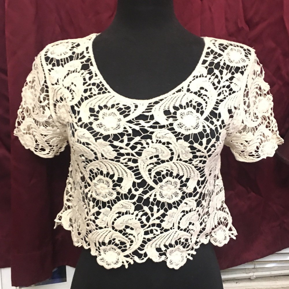 Express lace crop top